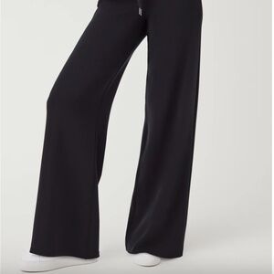 SPANX® AirEssentials Wide Leg Pant